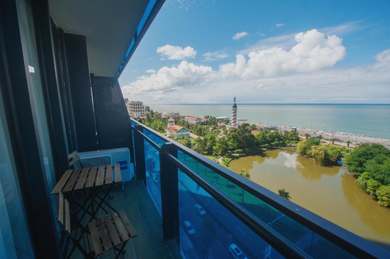 Orbi City Towers Batumi Exterior photo