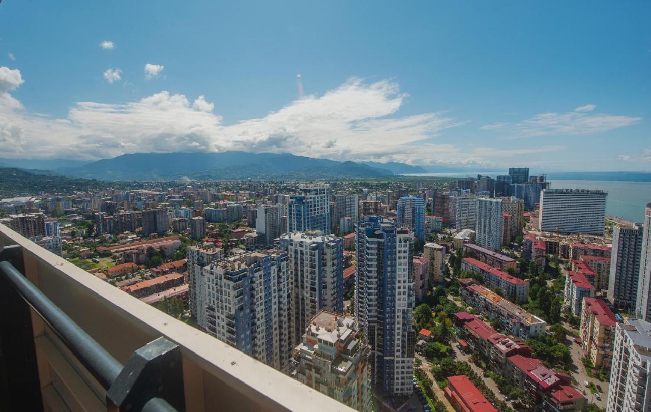 Orbi City Towers Batumi Exterior photo